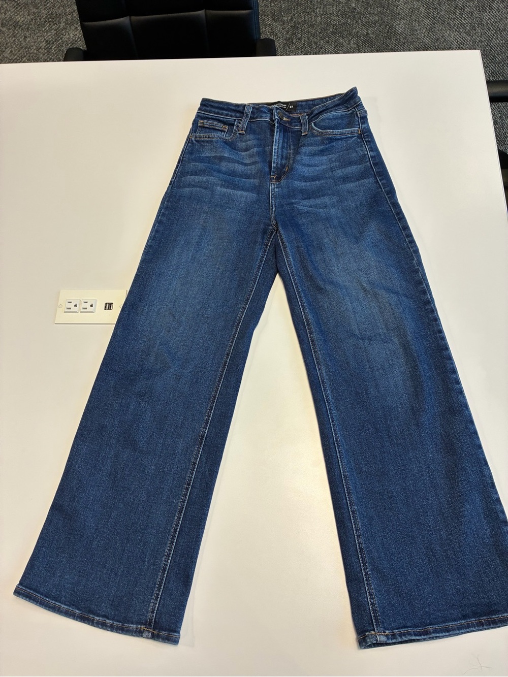 Just Black Wide-Leg High-Rise Jeans - Deep Blue Wash